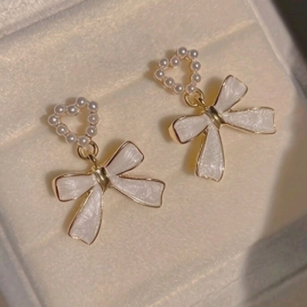 Elegant Gold & White Bow Earrings Faux Pearl Heart Detail New!